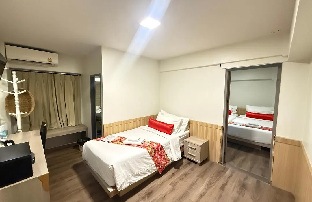 Wild Orchid Villa Bangkok-1